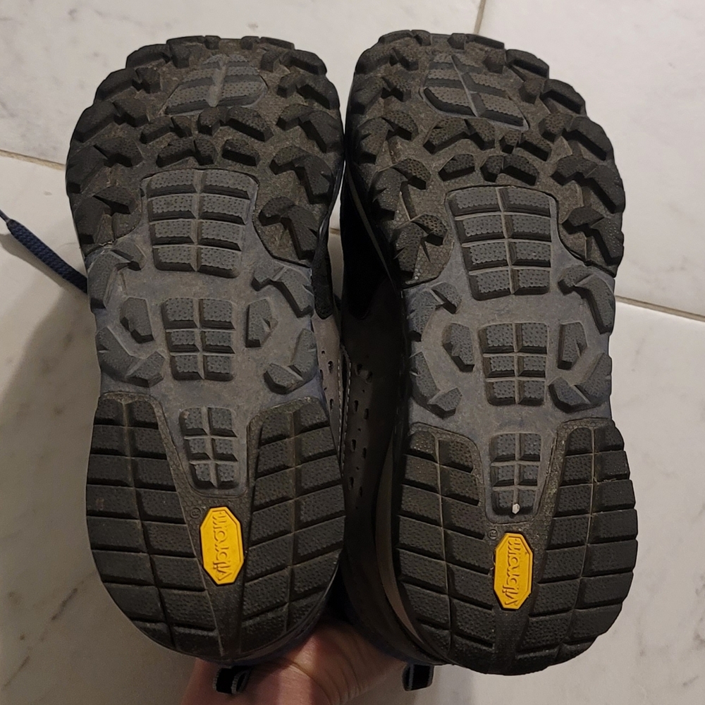 HOKA ONE ONE WOMEN TOR SUMMIT MID WP HIKING BOOTS - Picture 5 of 6